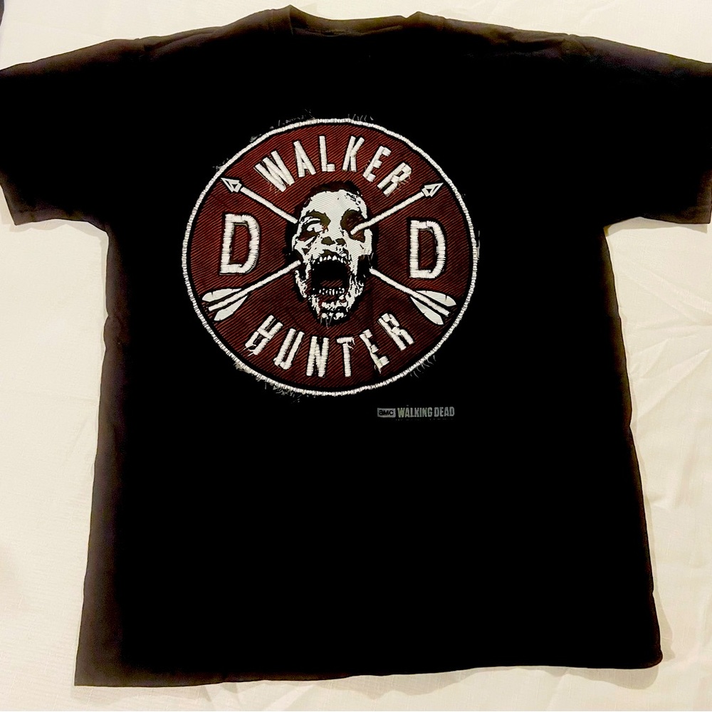 WALKER HUNTER Stitched Effect Print T-SHIRT Walking Dead Zombie TV Show Sz L